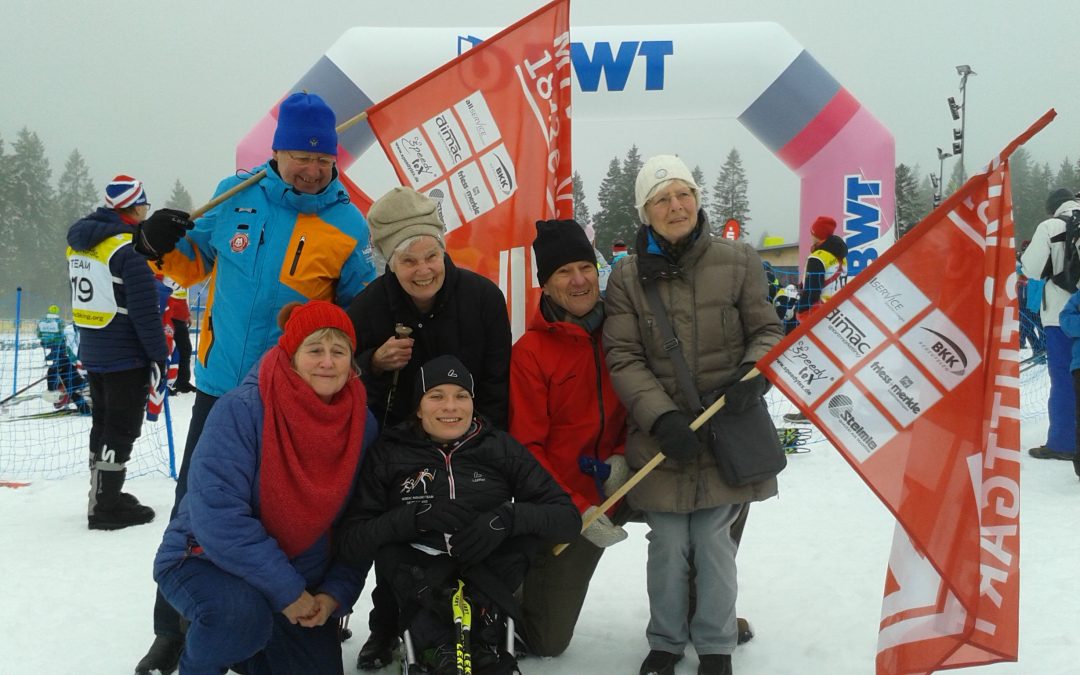 Anja Wicker-Fanclub beim Para-Weltcup in Oberried